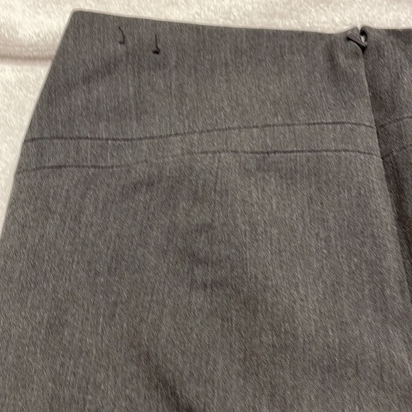 Express skirt size 10 gently used gray - Picture 6 of 11